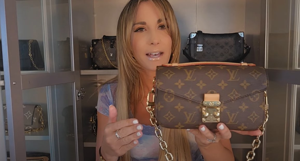 How to Sell a Louis Vuitton Bag